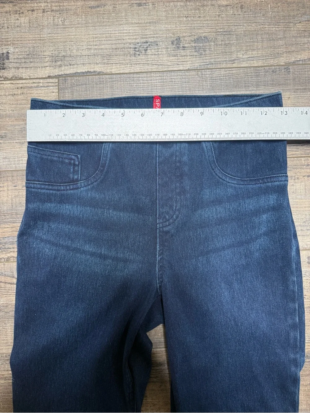 Spanx Jean-Ish Cropped Skinny Capri Denim Leggings Women's Small 20296R
